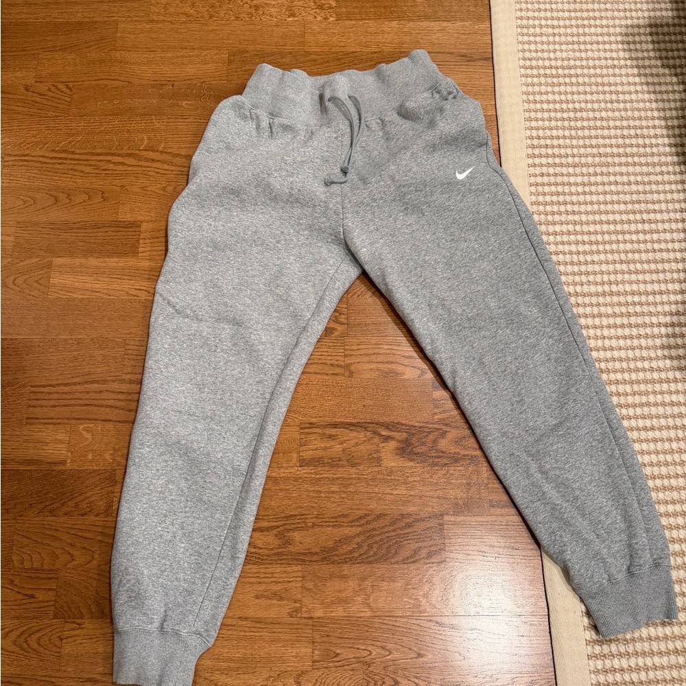 Nike Womens Gray Joggers